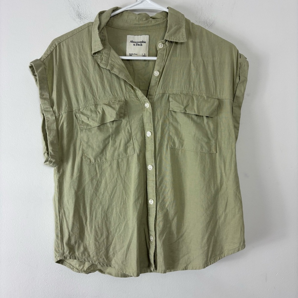 Abercrombie & Fitch Short Sleeve Button Up Womens S Neutral Sage Green Boxy